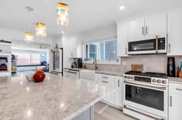 Amazing 4BR Family Home - Beach Block - Game Room