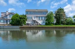 Walk to Beach! 4BR Coastal Escape - Point Pleasant
