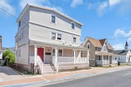 Wildwood Waves - 2BR Apt - Steps from Beach