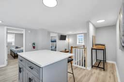 Wildwood Waves - 2BR Apt - Steps from Beach