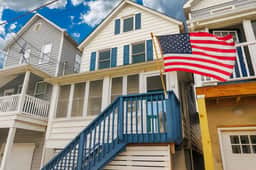 Sea Bright Cottage · Steps to Beach · Private Yard