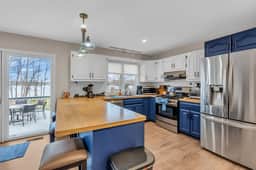 5BR Riverfront Home  - Private Nature Retreat