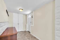 2br, Fully Renovated, Ocean Block
