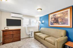 4 Br, 2 Bath, Ocean Block & Fully Renovated
