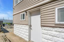 2br, Fully Renovated, Ocean Block