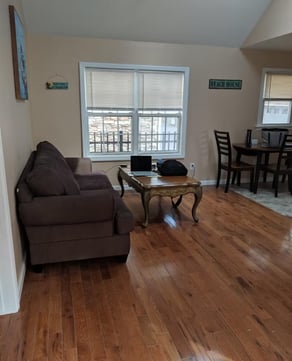 1 Bedroom - 1 Bath