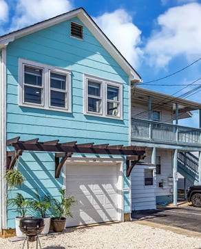 2 Bedroom - 2 Bath
