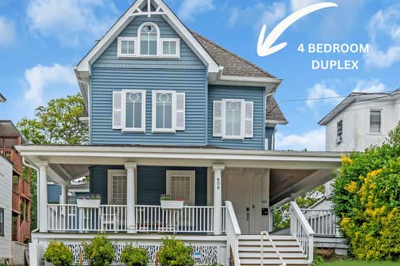 Spacious 4BR Duplex - 5 Blks 2 Beach - Badges Incl - Image 1