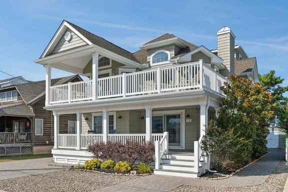 Family Fun in Avalon! - Image 1