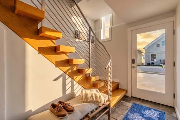 Steps to the Sand - 4 BR - Ocean Views - Rooftop - Image 1