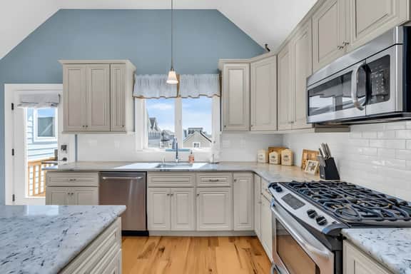 * Beautiful 1BR Apt at the Beach in Sea Bright *
