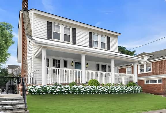 3BR Family Home in Avon - Walk to Beach & Main St - Image 2