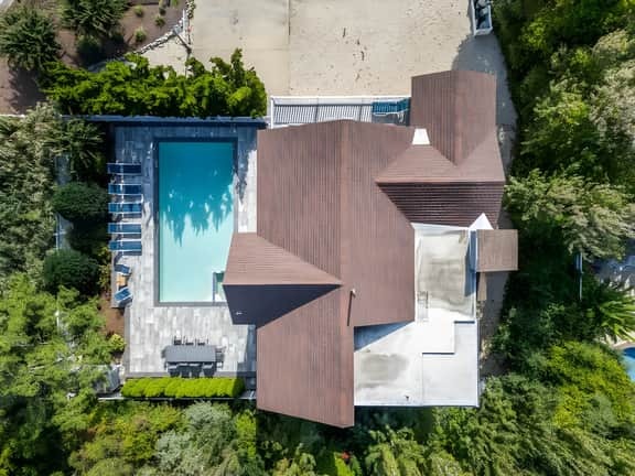 5BR Loveladies LBI Family Escape - Pool - Elevator