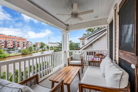 Lakefront - Waterview Porches - Upstairs Unit-3BR - Image 2