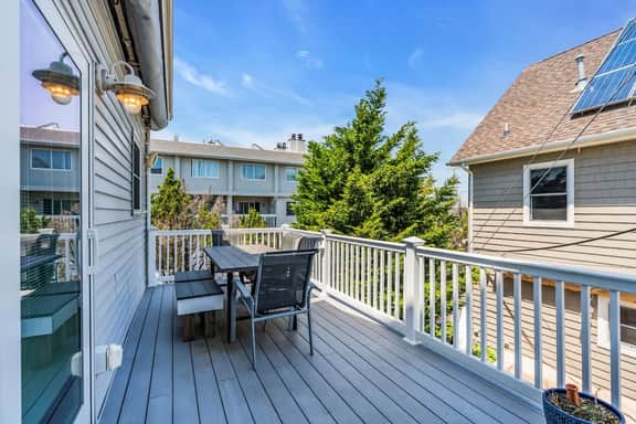 Ocean Block 3BR in Ortley – Walk to Private Beach