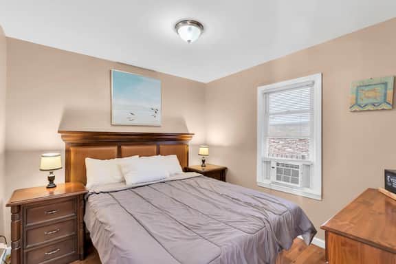 6BR Beach Block Home in Seaside Heights - Image 5