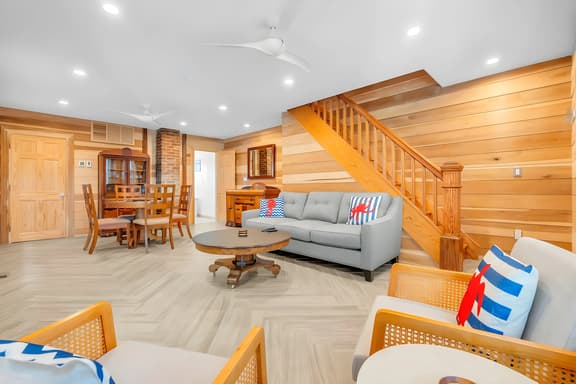 Sea Bright Cottage · Steps to Beach · Private Yard